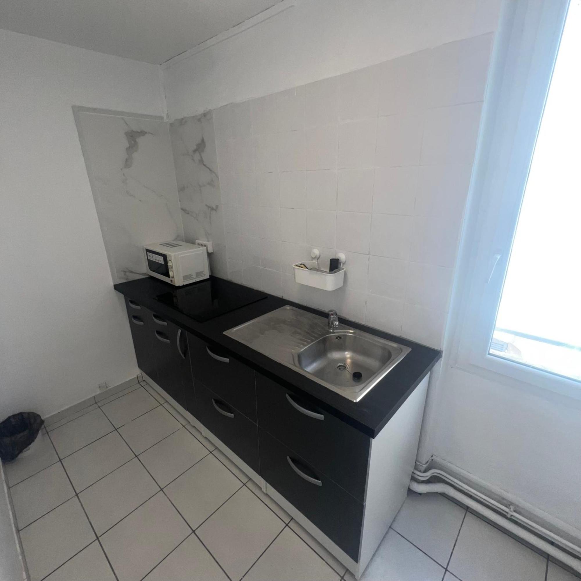 Studio Tapisvert St Charles Canebiere Vieux Port Marseille Eksteriør bilde