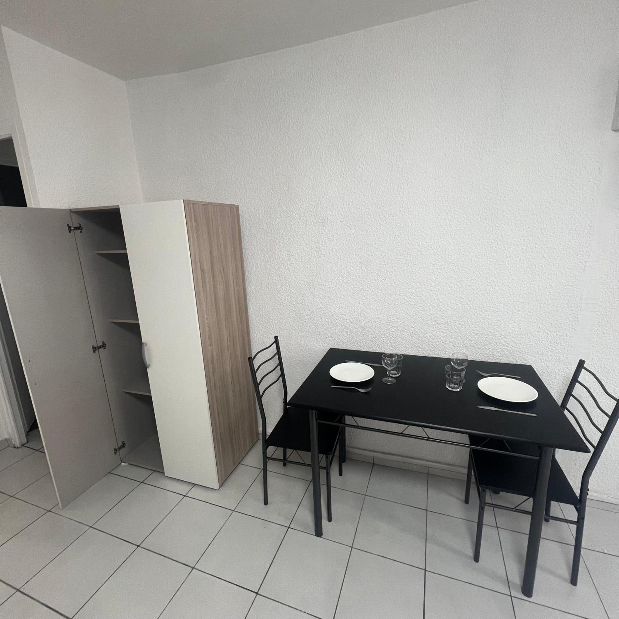 Studio Tapisvert St Charles Canebiere Vieux Port Marseille Eksteriør bilde